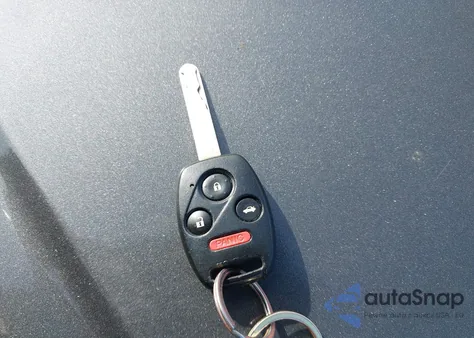 2008 Honda Accord 2.4 Ex-L z USA, uszkodzony, nr VIN 1HGCP26808A071840